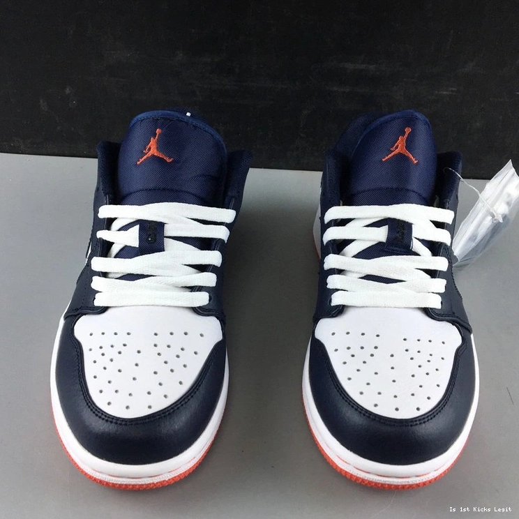 Ember  553558-481 1 Jordan Obsidian Low Glow 0409